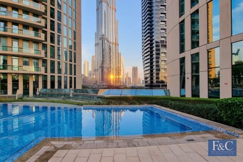 Apartment in Downtown Dubai (Downtown Burj Dubai), Dubai 3 bedrooms, 191 sq.m. № 103788 - photo 12