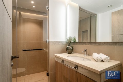 Apartment in Downtown Dubai (Downtown Burj Dubai), Dubai 3 bedrooms, 191 sq.m. № 103788 - photo 24