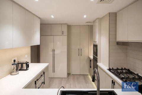 Apartment in Downtown Dubai (Downtown Burj Dubai), Dubai 3 bedrooms, 191 sq.m. № 103788 - photo 8
