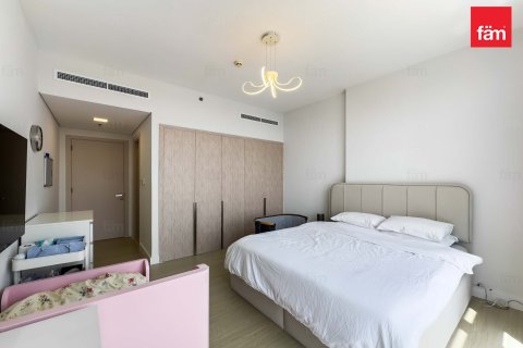 Apartment in Al Furjan, Dubai 2 bedrooms, 144.7 sq.m. № 50773 - photo 15