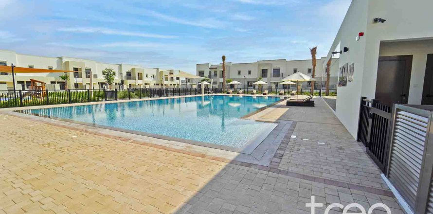 تاون هاوس في Town Square, دبي 3 غرف نوم, 198.35 م² رقم 139963