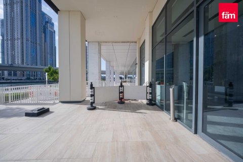 Magasin à Business Bay, Dubai, 246.5 m², № 84682 - photo 12