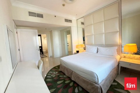 Apartment in Downtown Dubai (Downtown Burj Dubai), Dubai 1 bedroom, 81.4 sq.m. № 84671 - photo 6