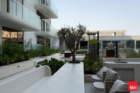 Купить квартиру в Дубае: 38.2м², № 52416 - фото 2