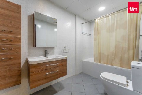 Apartamento en Dubai Studio City, Dubai, 2 dormitorios, 107 m², № 58801 - foto 12