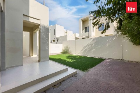 Villa in Reem, Dubai 3 bedrooms, 258.8 sq.m. № 58790 - photo 16