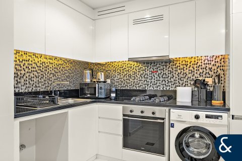Appartement à Sheikh Zayed Road, Dubai, 2 chambres, 76 m², № 99004 - photo 10