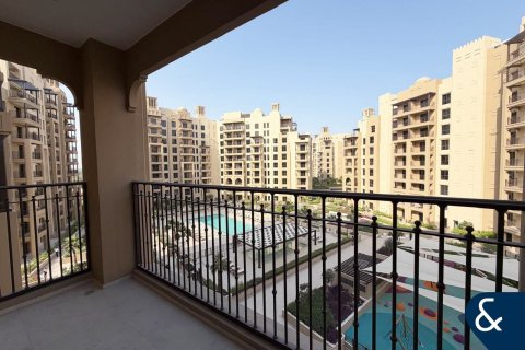 Apartamento en MADINAT JUMEIRAH LIVING en Umm Suqeim, Dubai, 2 dormitorios, 105 m², № 98999 - foto 12