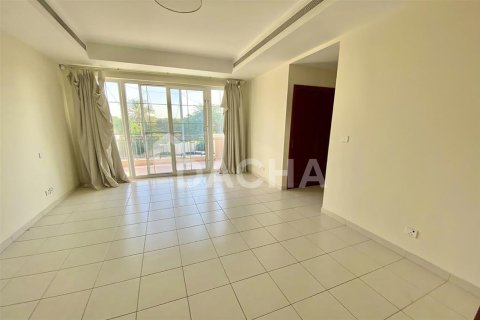 Снять в аренду виллу в Арабиан Ранчес, Дубай: 4 спальни, 1237.3м², № 6720 - фото 6