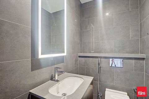 Apartment in Dubai 2 bedrooms, 98.3 sq.m. № 58932 - photo 18