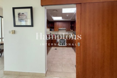Appartement à The Views 1, The Views, Dubai, 2 chambres, 127.92928906 m², № 63740 - photo 2