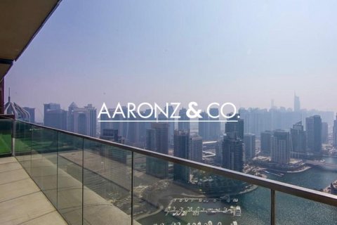 Apartment in Marina Gate 2, Dubai Marina, Dubai 3 bedrooms, 168 sq.m. № 102387