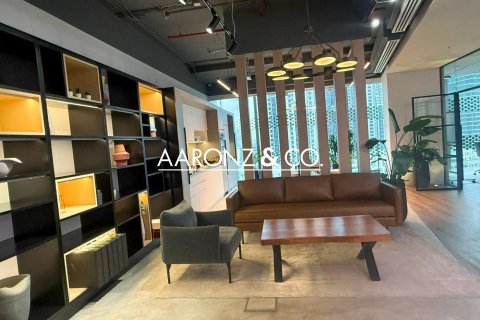 Office in Business Bay, Dubai 281 sq.m. № 102388 - photo 3
