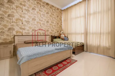 Adosado en Al Furjan, Dubai, 4 dormitorios, 209 m², № 93291 - foto 17