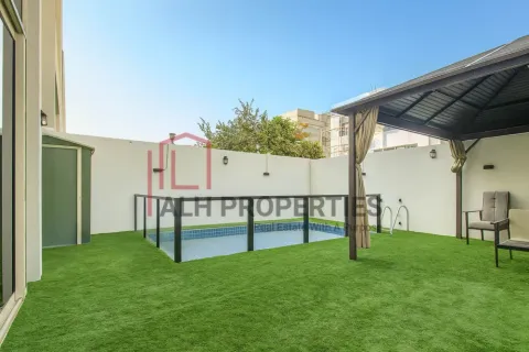 Adosado en Al Furjan, Dubai, 4 dormitorios, 209 m², № 93291 - foto 29