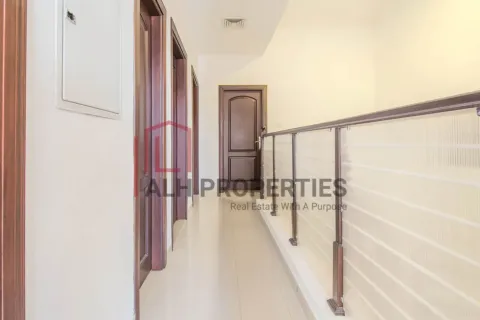 Adosado en Al Furjan, Dubai, 4 dormitorios, 209 m², № 93291 - foto 10