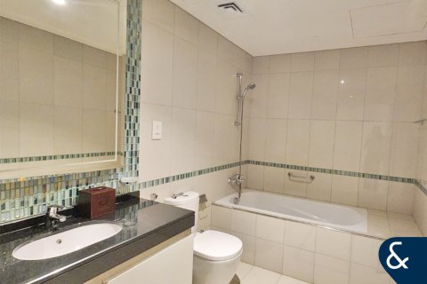 Apartamento en Damac Heights, Dubai Marina, Dubai, 3 dormitorios, 181 m², № 76775 - foto 7