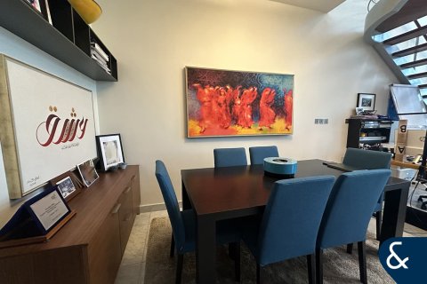 Apartamento en Central Park Tower, DIFC, Dubai, 2 dormitorios, 184 m², № 76774 - foto 4