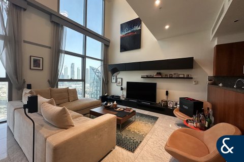 Apartamento en Central Park Tower, DIFC, Dubai, 2 dormitorios, 184 m², № 76774 - foto 1