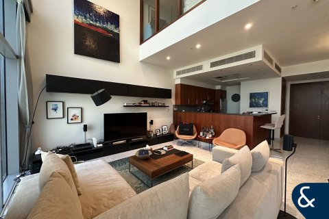 Apartamento en Central Park Tower, DIFC, Dubai, 2 dormitorios, 184 m², № 76774 - foto 2