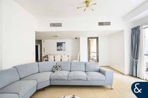 Apartamento en Bahar, Jumeirah Beach Residence, Dubai, 2 dormitorios, 107 m², № 76786 - foto 2