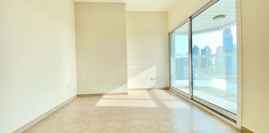 Квартира в Джумейра Лейк Тауэрс, Дубай, 2 спальни, 82.5м², № 14228