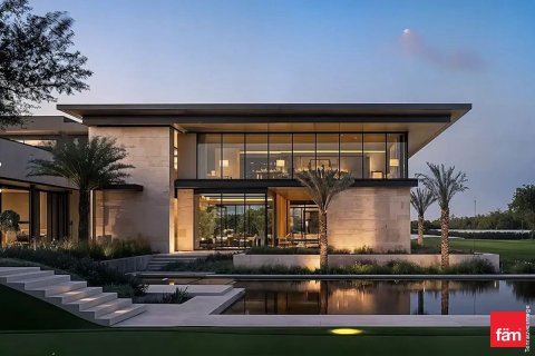 Villa in Dubai 4 bedrooms, 560.7 sq.m. № 114097 - photo 2