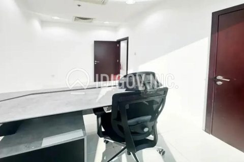 Снять в аренду офис в Бизнес-Бэе, Дубай: 70м², № 60018 - фото 9