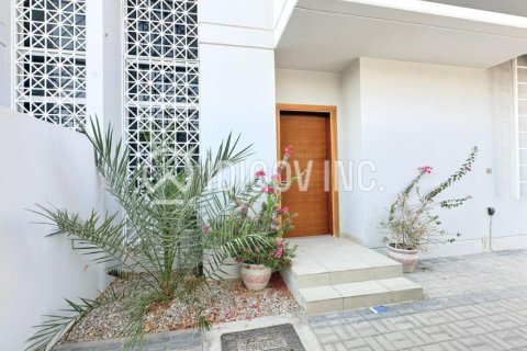 Townhouse in Arabella Townhouses, Mudon, Dubai 3 bedrooms, 274 sq.m. № 60013 - photo 8