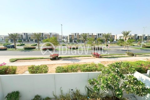Townhouse in Arabella Townhouses, Mudon, Dubai 3 bedrooms, 274 sq.m. № 60013 - photo 12