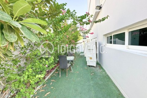 Townhouse in Arabella Townhouses, Mudon, Dubai 3 bedrooms, 274 sq.m. № 60013 - photo 13