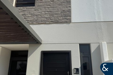 Adosado en DAMAC Hills (Akoya by DAMAC), Dubai, 5 dormitorios, 234 m², № 78624 - foto 5