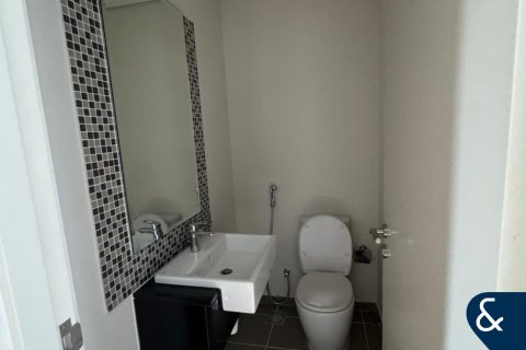 Adosado en DAMAC Hills (Akoya by DAMAC), Dubai, 5 dormitorios, 234 m², № 78624 - foto 14