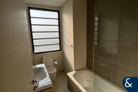 Adosado en DAMAC Hills (Akoya by DAMAC), Dubai, 5 dormitorios, 234 m², № 78624 - foto 7