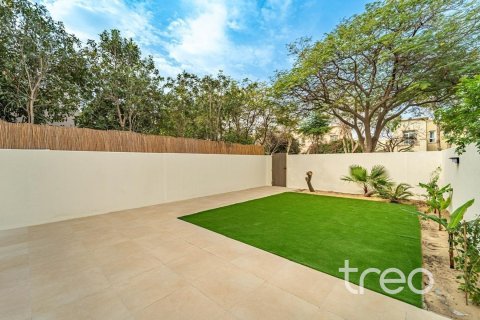 Villa en The Springs, Dubai, 2 dormitorios, 153.01 m², № 138035 - foto 3