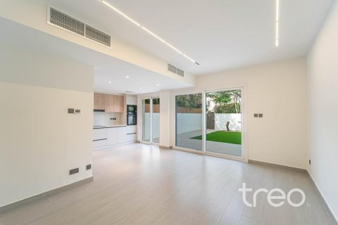 Villa en The Springs, Dubai, 2 dormitorios, 153.01 m², № 138035 - foto 8
