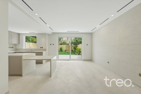 Villa en The Springs, Dubai, 2 dormitorios, 153.01 m², № 138037 - foto 4