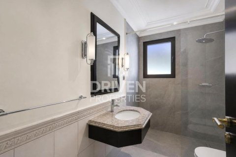 Villa in Garden Homes, Palm Jumeirah, Dubai 4 bedrooms, 620.78 sq.m. № 137167 - photo 19