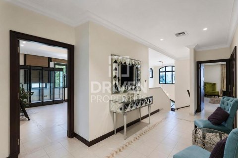 Villa in Garden Homes, Palm Jumeirah, Dubai 4 bedrooms, 620.78 sq.m. № 137167 - photo 9