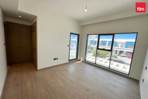 Townhouse in Dubai 4 bedrooms, 144 sq.m. № 120737 - photo 8