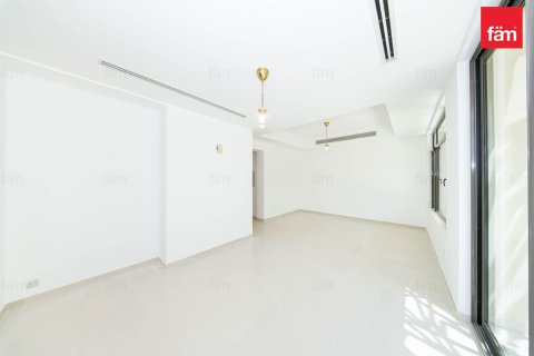 Villa in Reem, Dubai 5 bedrooms, 215.1 sq.m. № 120736 - photo 5