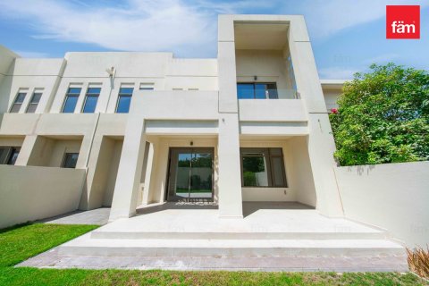 Villa in Reem, Dubai 5 bedrooms, 215.1 sq.m. № 120736