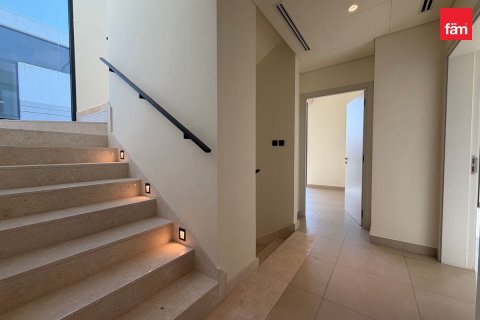 Villa in Dubai Hills Estate, Dubai 3 bedrooms, 268.2 sq.m. № 121998 - photo 12