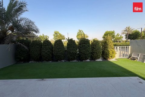 Villa in Dubai Hills Estate, Dubai 3 bedrooms, 268.2 sq.m. № 121998 - photo 19