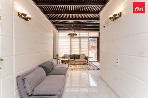 Villa en Dubai, 4 dormitorios, 624.8 m², № 122000 - foto 10