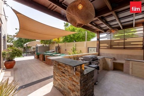 Villa en Dubai, 4 dormitorios, 624.8 m², № 122000 - foto 23