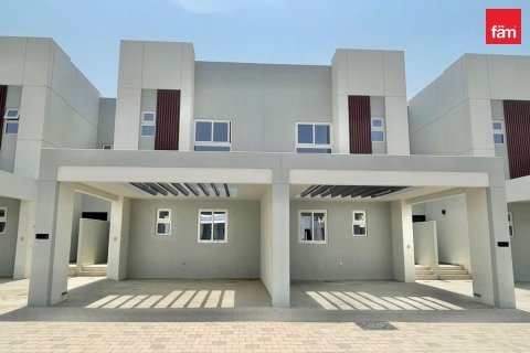 Villa à Dubai, 3 chambres, 167.3 m², № 122001