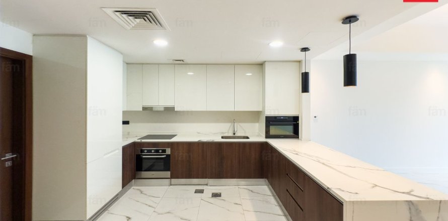 Villa à Dubai, 4 chambres, 333.1 m², № 93688