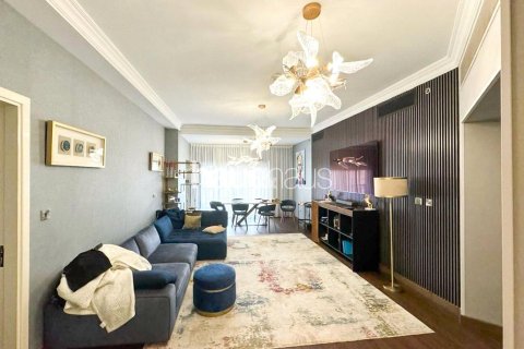 Apartment in Palm Jumeirah, Dubai 2 bedrooms, 178 sq.m. № 43864 - photo 1