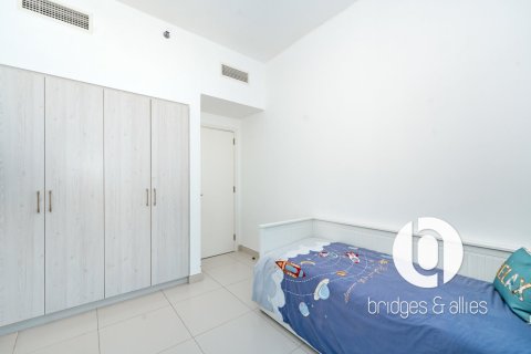 Снять в аренду квартиру в Дубай Хилс Эстейт, Дубай: 2 спальни, 94м², № 102396 - фото 11